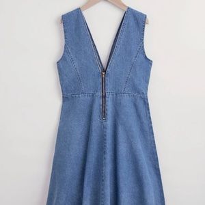 Girls Denim Dress Sz: 13-14